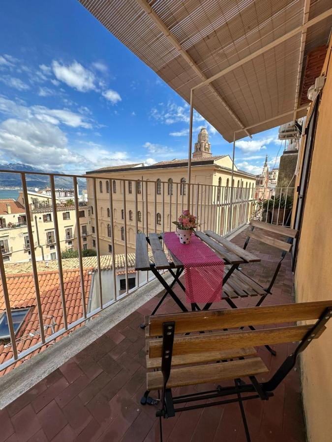 La Finestra Sul Duomo Apartment Gaeta Exterior foto